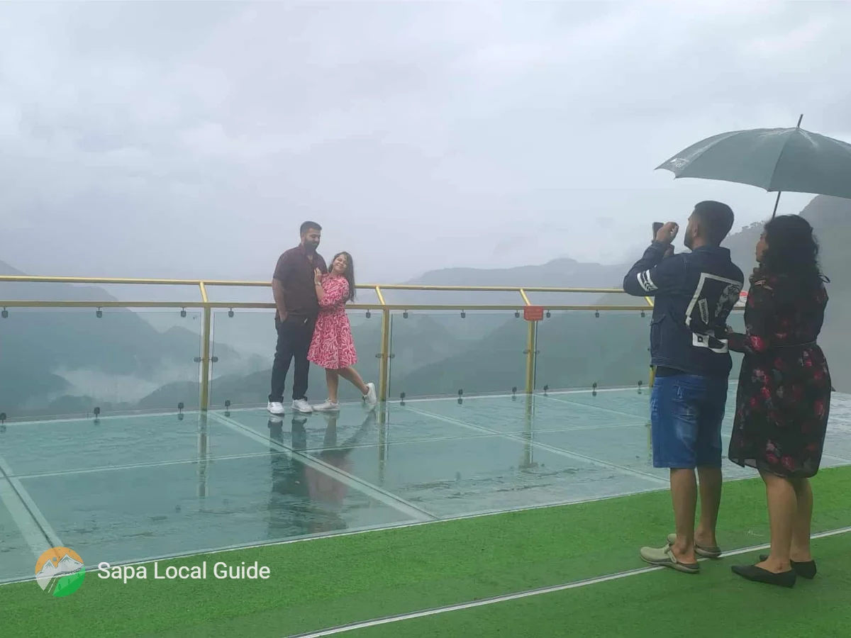 Tips for Visiting During Fog or Light Rain